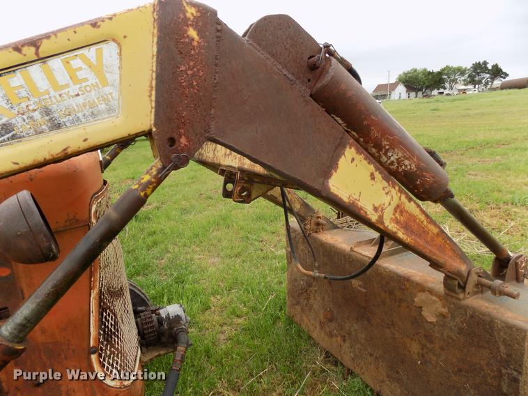 image for item DA6085 1959 Allis Chalmers D17 tractor