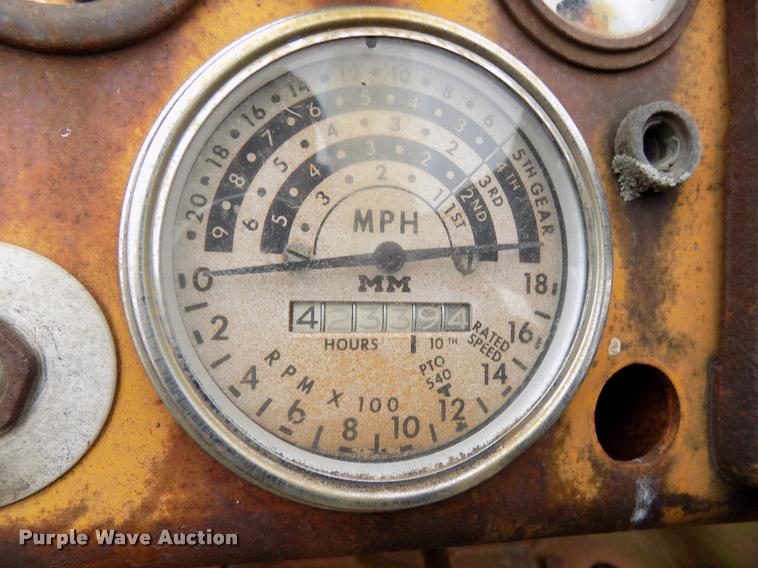 image for item DA6086 1960 Minneapolis Moline 6-VI tractor