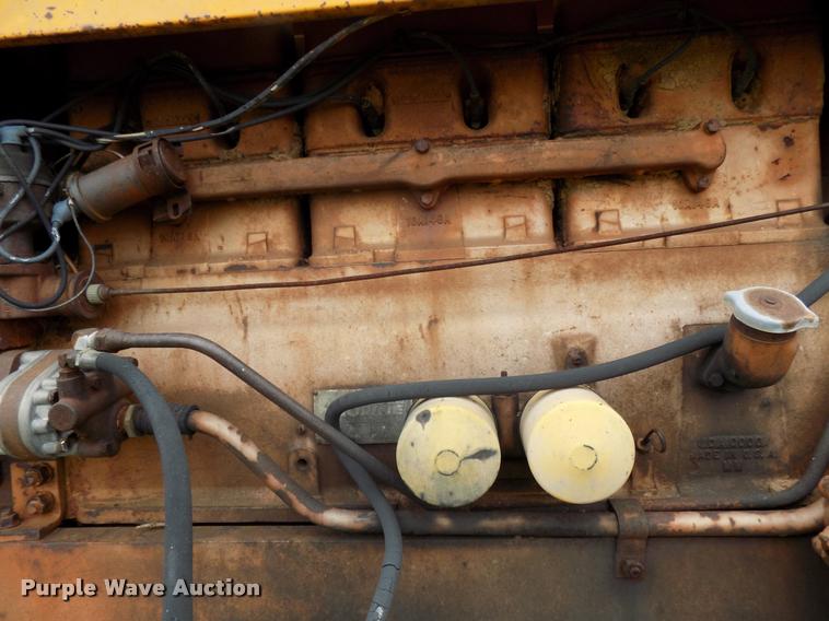 image for item DA6086 1960 Minneapolis Moline 6-VI tractor