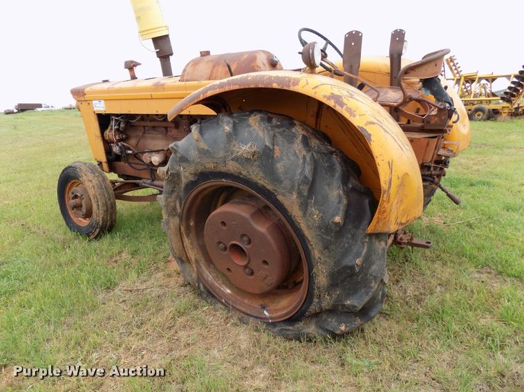 image for item DA6087 1961 Minneapolis Moline 6-VI tractor