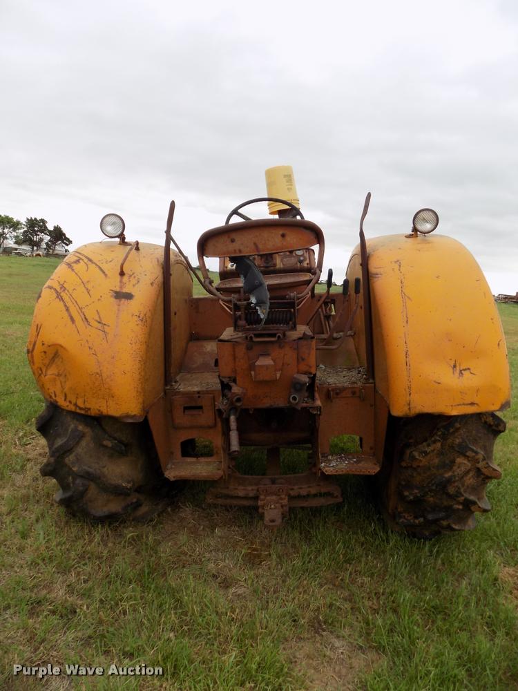 image for item DA6087 1961 Minneapolis Moline 6-VI tractor