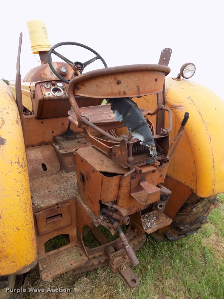 image for item DA6087 1961 Minneapolis Moline 6-VI tractor