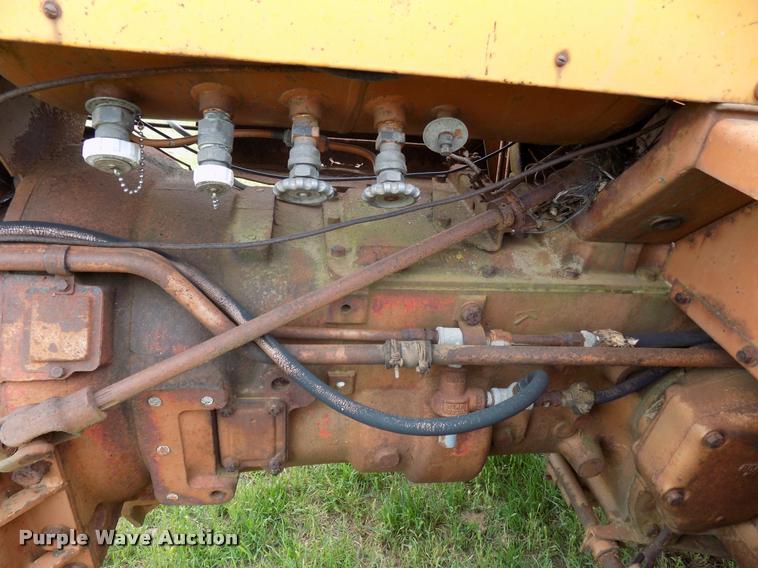 image for item DA6087 1961 Minneapolis Moline 6-VI tractor