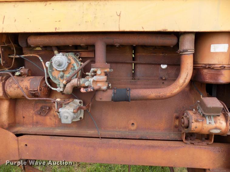 image for item DA6087 1961 Minneapolis Moline 6-VI tractor