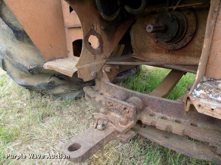 image for item DA6087 1961 Minneapolis Moline 6-VI tractor