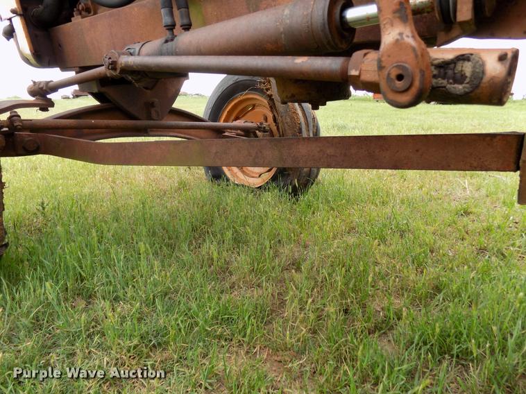 image for item DA6087 1961 Minneapolis Moline 6-VI tractor