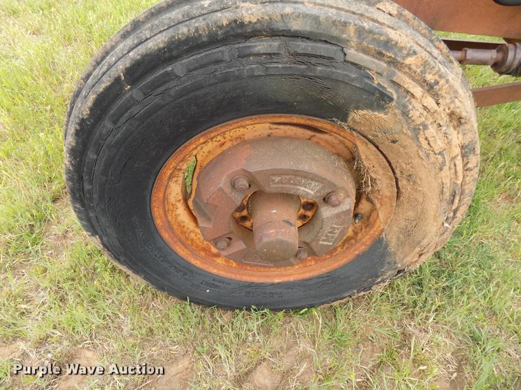 image for item DA6087 1961 Minneapolis Moline 6-VI tractor