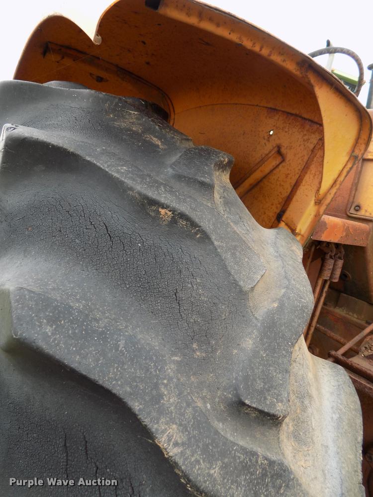 image for item DA6087 1961 Minneapolis Moline 6-VI tractor