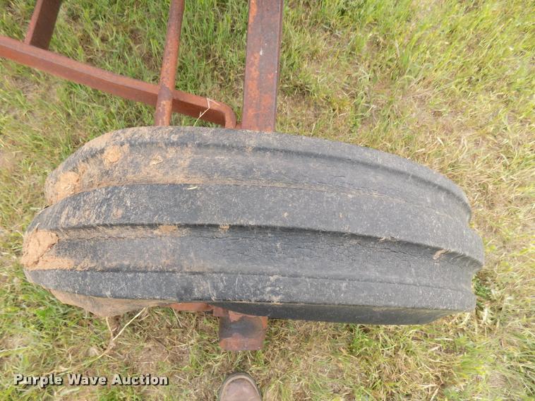 image for item DA6087 1961 Minneapolis Moline 6-VI tractor