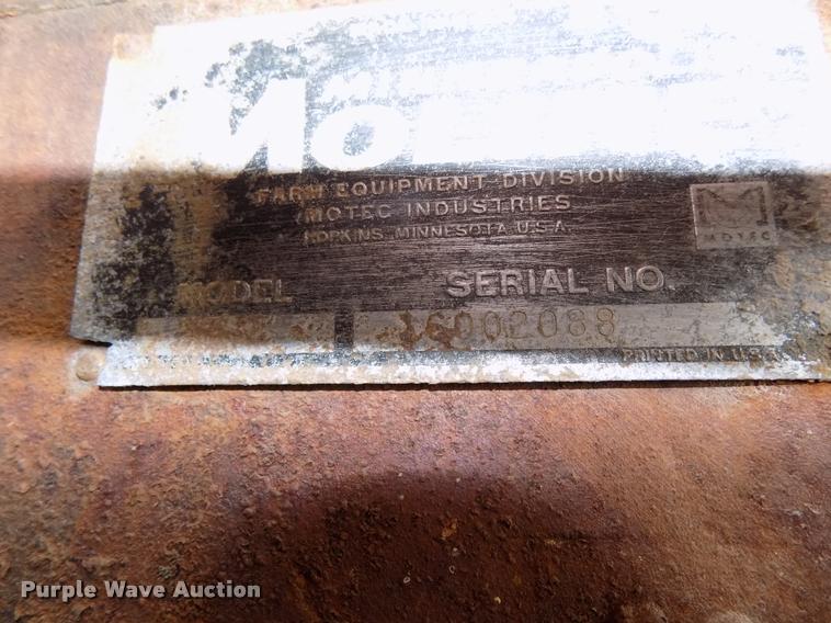 image for item DA6087 1961 Minneapolis Moline 6-VI tractor