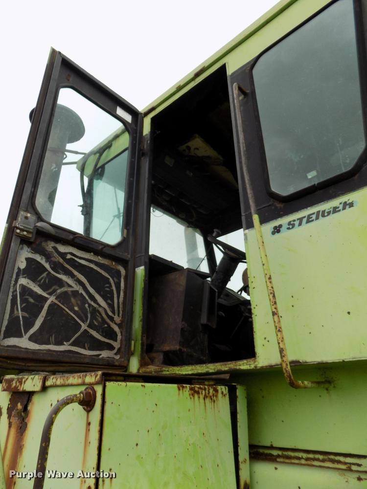 image for item DA6088 1976 Steiger Panther III ST310 4WD tractor