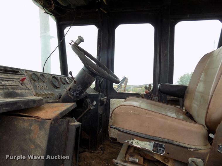 image for item DA6088 1976 Steiger Panther III ST310 4WD tractor