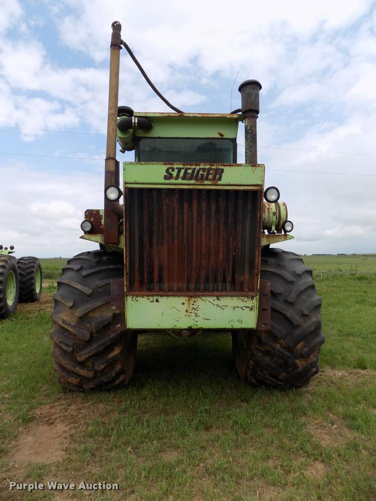 image for item DA6089 Steiger Cougar II ST-300 4WD tractor