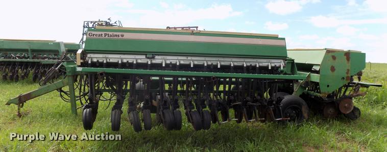 image for item DA6095 Great Plains Solid Stand 30 grain drill