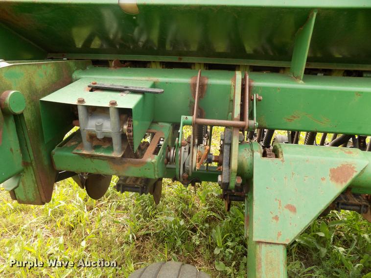 image for item DA6095 Great Plains Solid Stand 30 grain drill