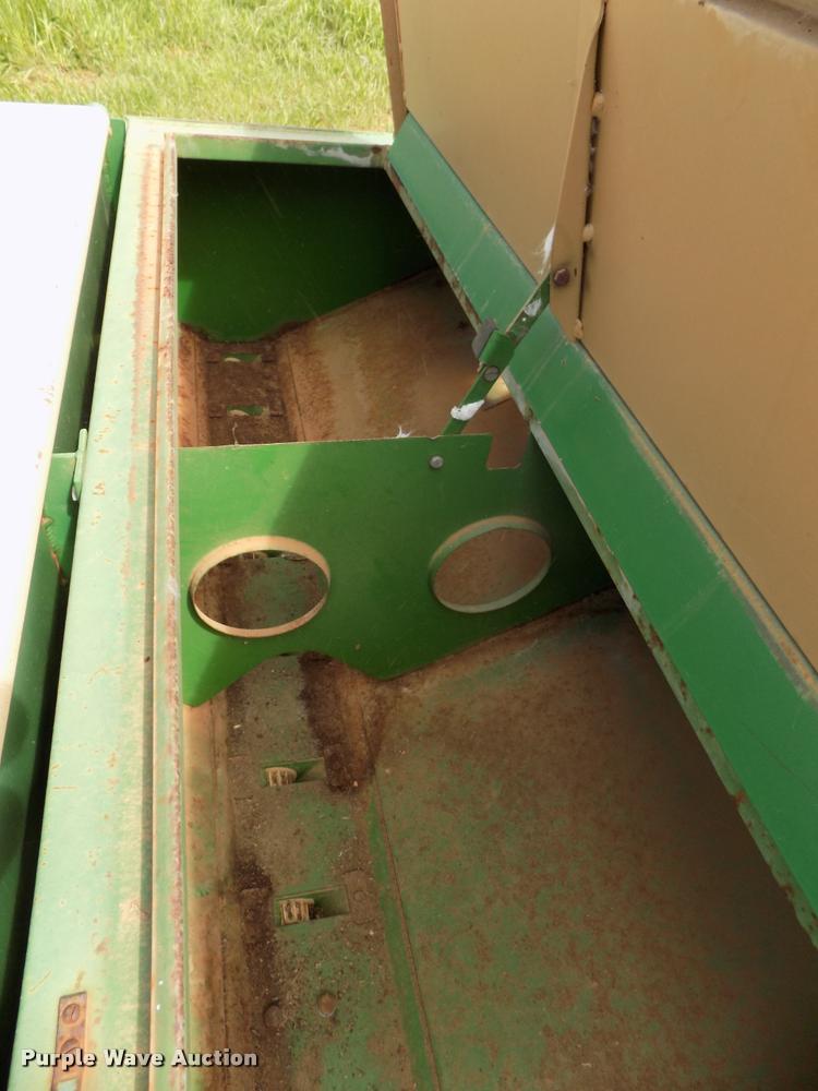 image for item DA6095 Great Plains Solid Stand 30 grain drill