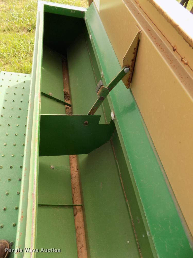 image for item DA6095 Great Plains Solid Stand 30 grain drill