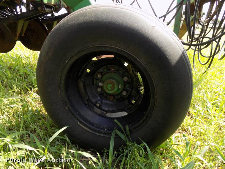 image for item DA6095 Great Plains Solid Stand 30 grain drill