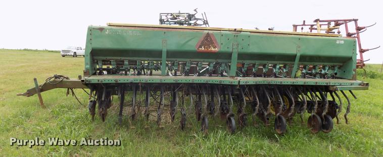 image for item DA6096 John Deere 530 grain drill
