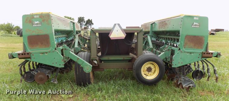 image for item DA6096 John Deere 530 grain drill