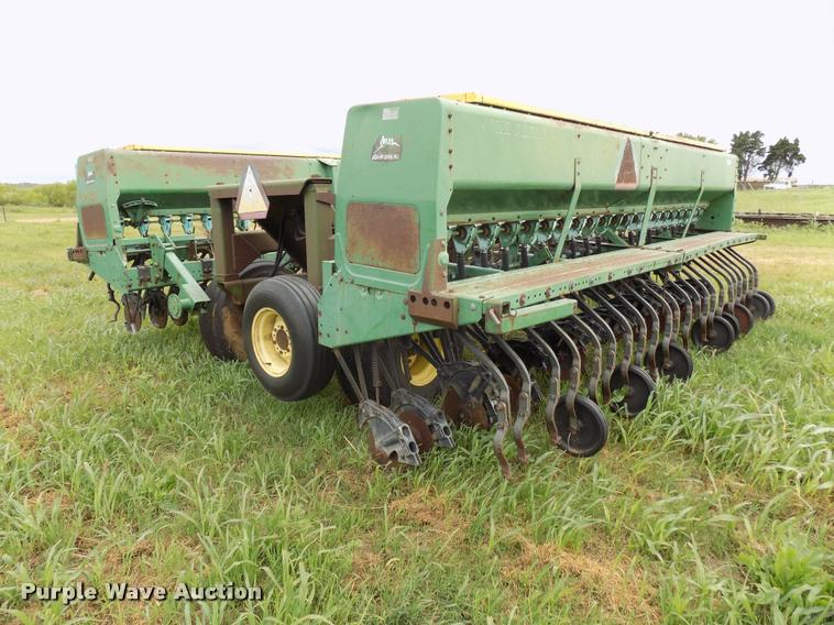 image for item DA6096 John Deere 530 grain drill