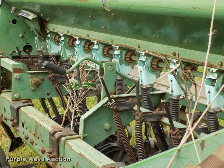 image for item DA6096 John Deere 530 grain drill