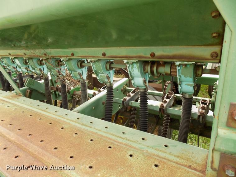image for item DA6096 John Deere 530 grain drill