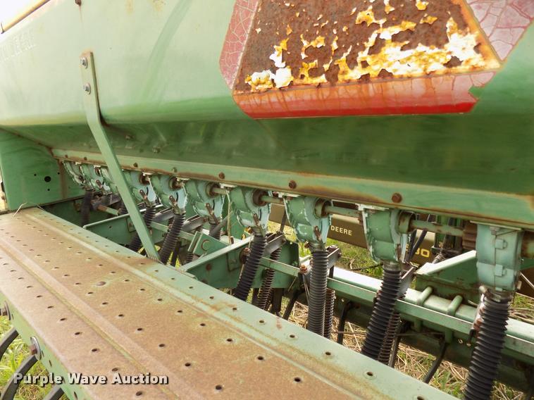 image for item DA6096 John Deere 530 grain drill