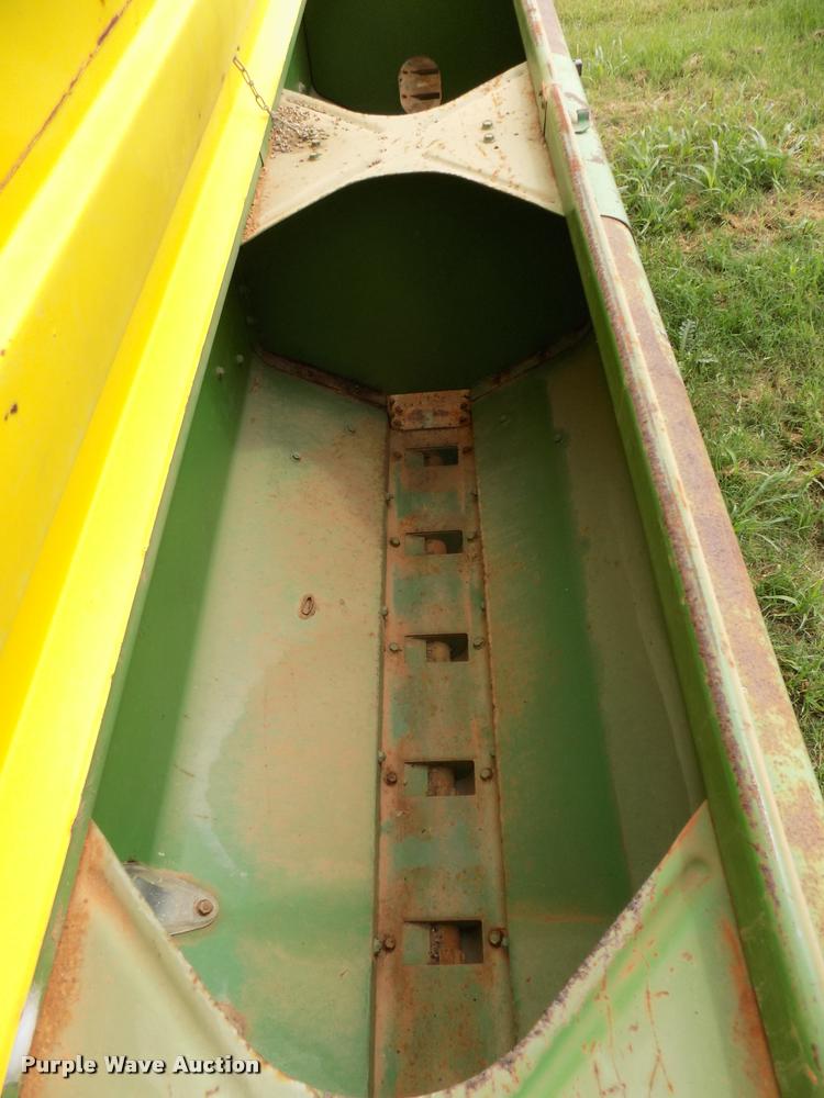 image for item DA6096 John Deere 530 grain drill