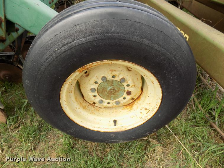 image for item DA6096 John Deere 530 grain drill