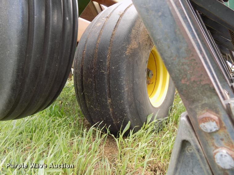 image for item DA6096 John Deere 530 grain drill