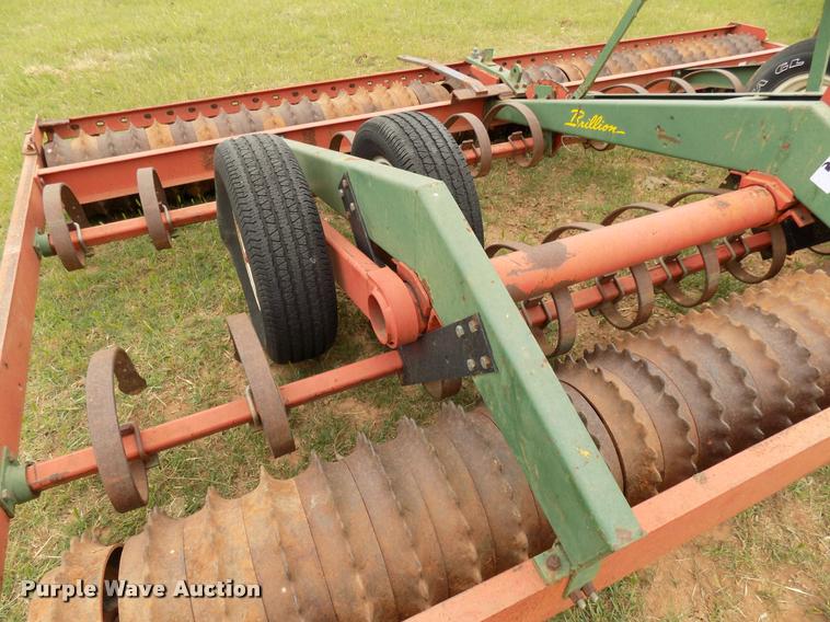 image for item DA6099 Brillion MD-1641 cultipacker