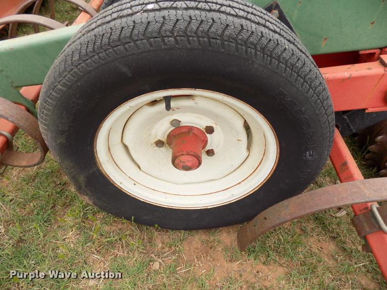 image for item DA6099 Brillion MD-1641 cultipacker