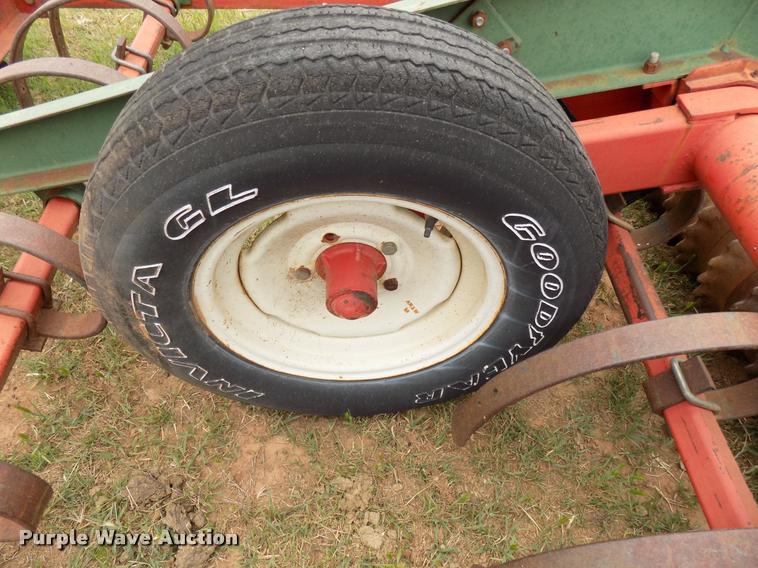 image for item DA6099 Brillion MD-1641 cultipacker