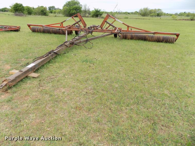 image for item DA6100 Brillion WPW-128 packer