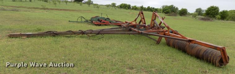 image for item DA6100 Brillion WPW-128 packer