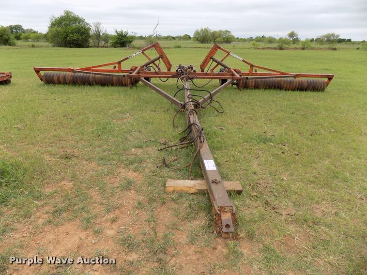 image for item DA6100 Brillion WPW-128 packer