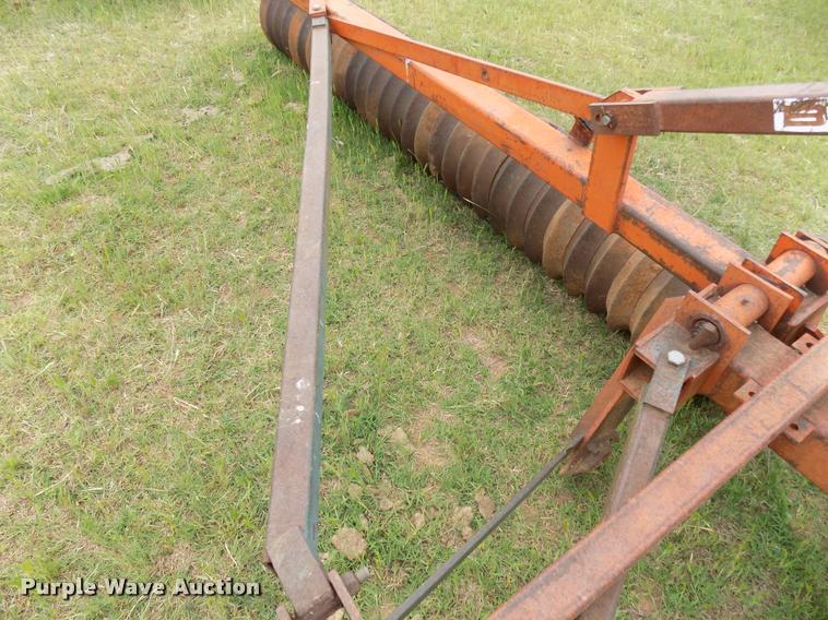 image for item DA6100 Brillion WPW-128 packer