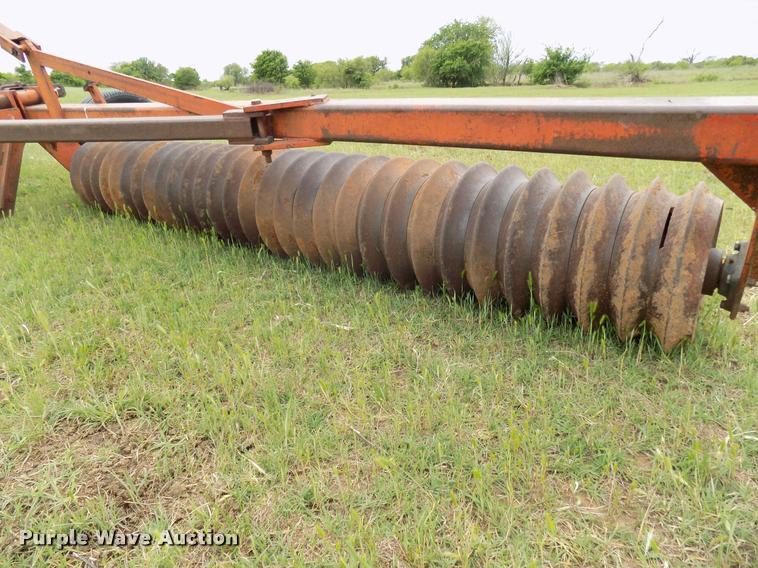 image for item DA6100 Brillion WPW-128 packer