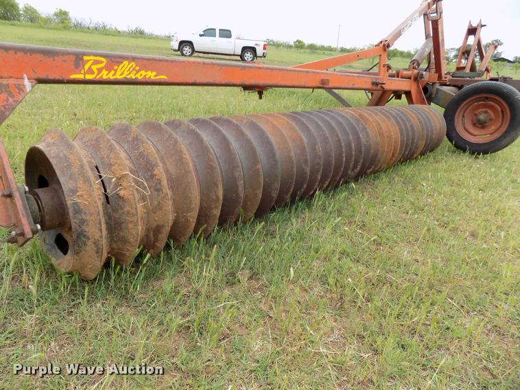 image for item DA6100 Brillion WPW-128 packer