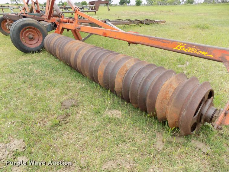 image for item DA6100 Brillion WPW-128 packer