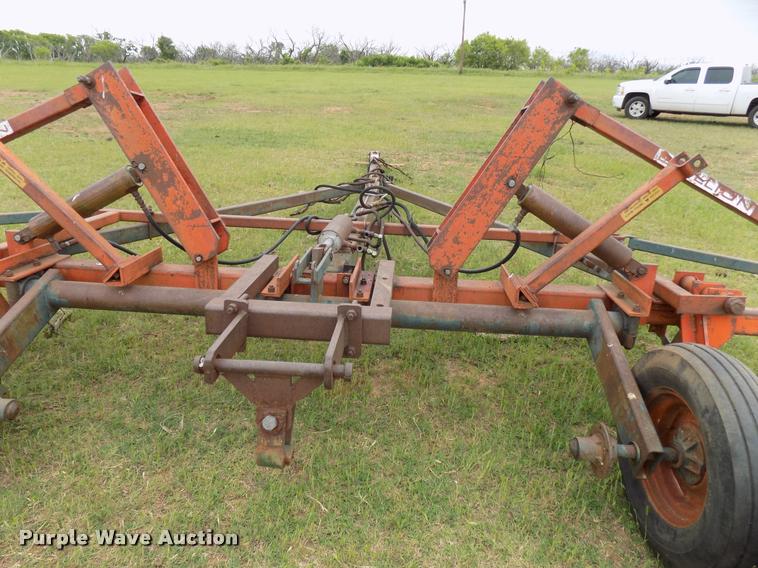 image for item DA6100 Brillion WPW-128 packer