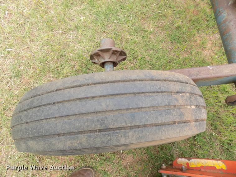 image for item DA6100 Brillion WPW-128 packer