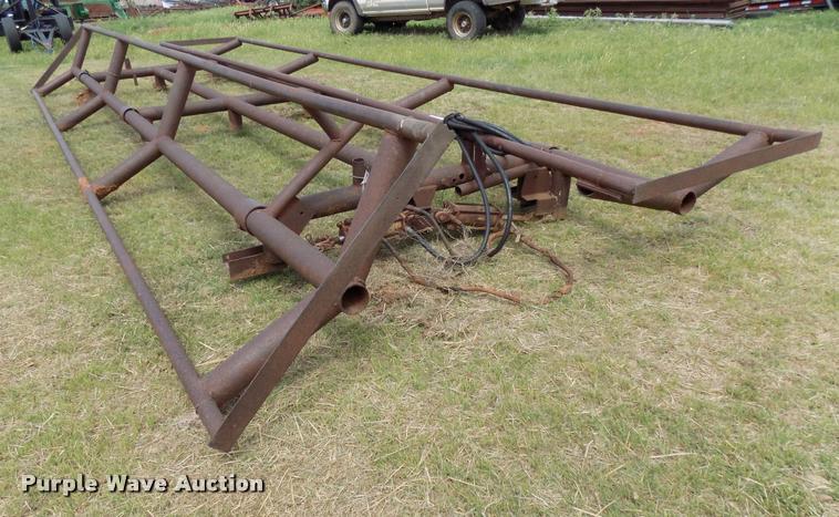 image for item DA6103 (2) Hydro bale carriers