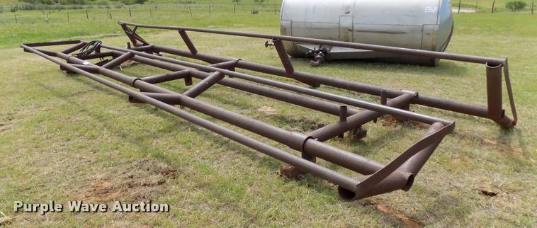 image for item DA6103 (2) Hydro bale carriers