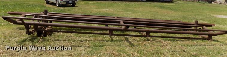 image for item DA6103 (2) Hydro bale carriers