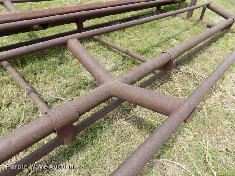 image for item DA6103 (2) Hydro bale carriers