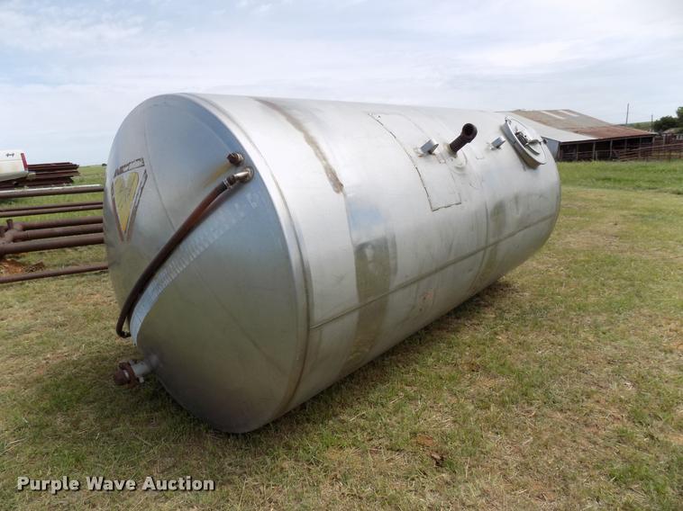 image for item DA6104 1984 Progress Industries stainless steel tank