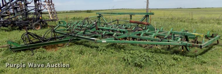 image for item DA6107 John Deere field cultivator