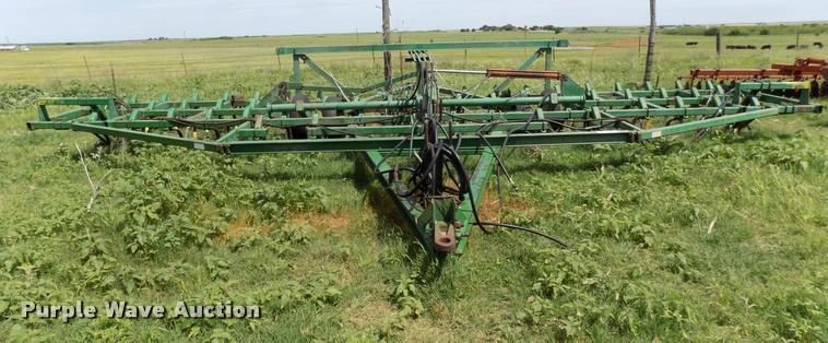 image for item DA6107 John Deere field cultivator